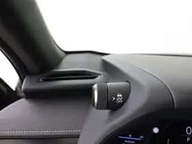 Lexus UX (2026) thumbnail 21