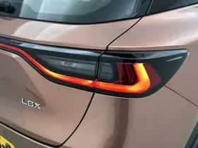 Lexus LBX (2024) thumbnail 31
