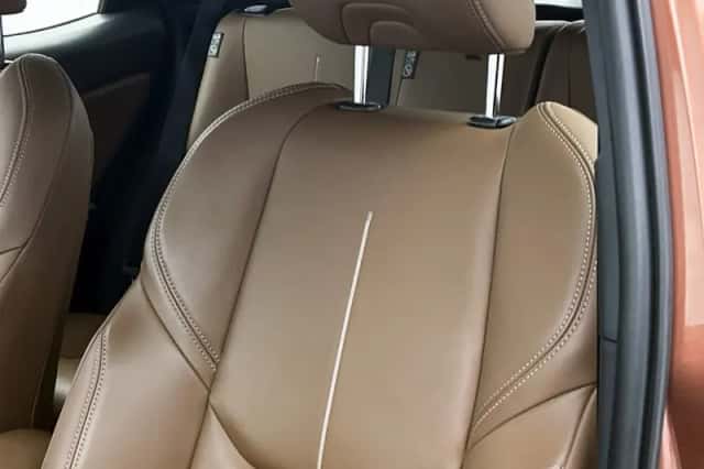 Lexus LBX (2024) thumbnail 32