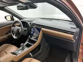 Lexus LBX (2024) thumbnail 6