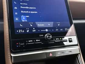 Lexus LBX (2024) thumbnail 9