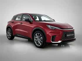 Lexus LBX (2024) thumbnail 12