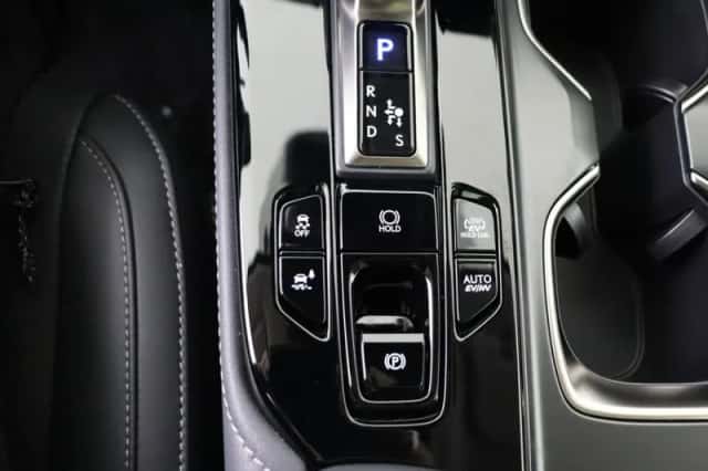 Lexus NX (2026) thumbnail 23