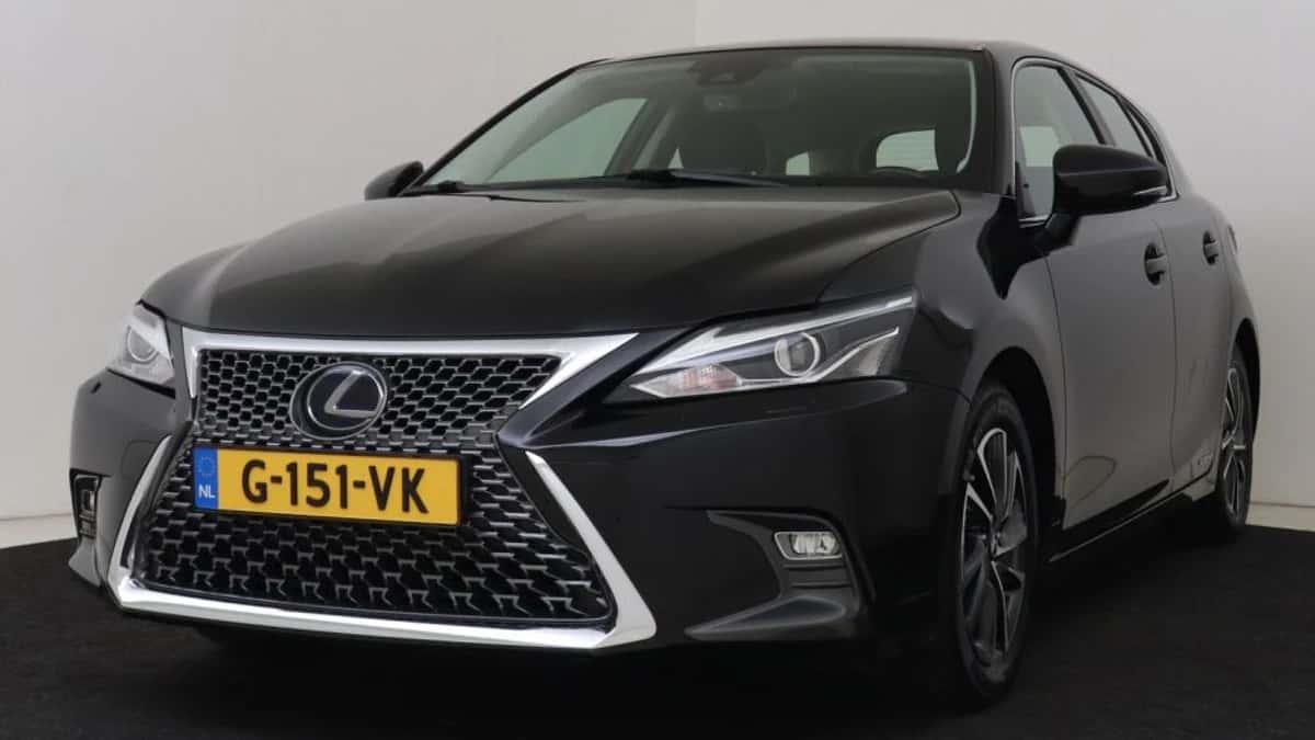 Lexus CT (2019) — foto 1