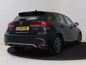 Lexus CT (2019) thumbnail 2