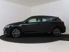 Lexus CT (2019) thumbnail 3
