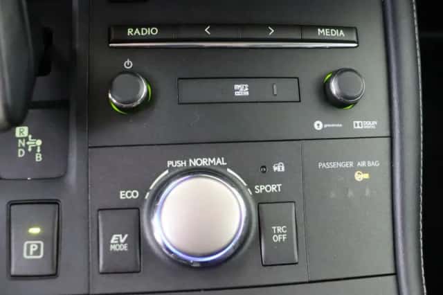 Lexus CT (2019) thumbnail 26