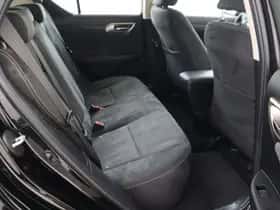 Lexus CT (2019) thumbnail 37