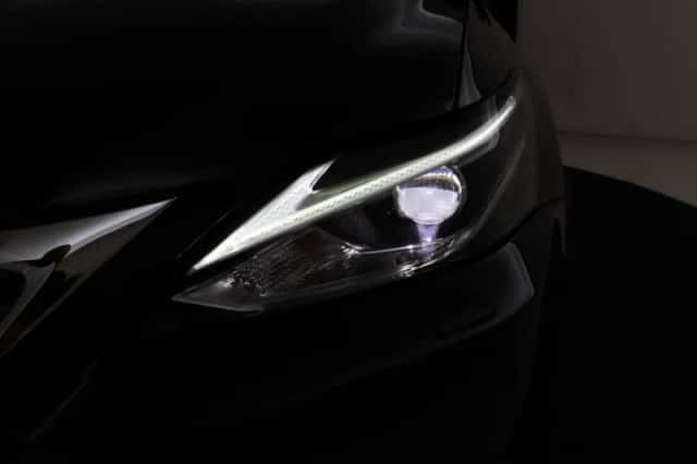 Lexus CT (2019) thumbnail 8