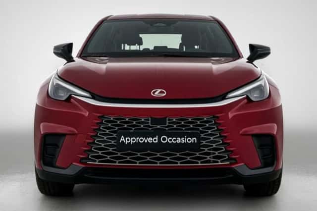 Lexus LBX (2024) thumbnail 19
