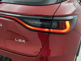 Lexus LBX (2024) thumbnail 32