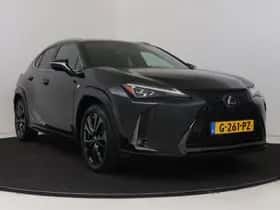 Lexus UX (2019) thumbnail 15