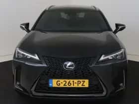 Lexus UX (2019) thumbnail 24