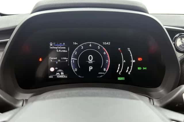 Lexus LBX (2024) thumbnail 5
