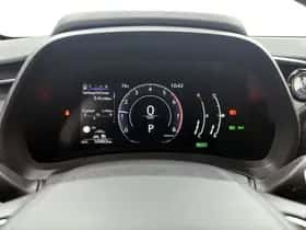 Lexus LBX (2024) thumbnail 5