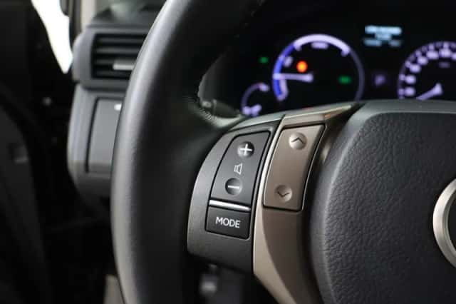 Lexus RX (2014) thumbnail 13
