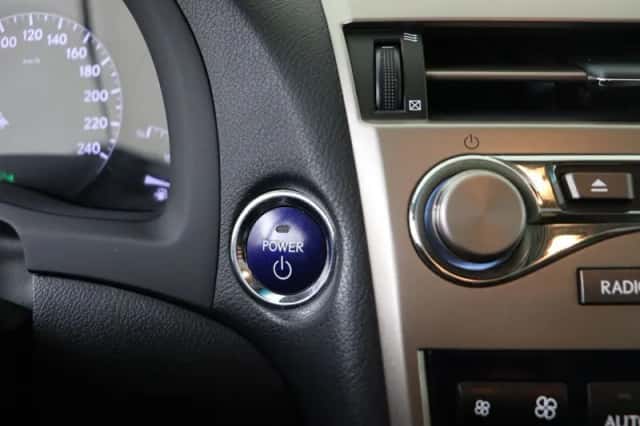 Lexus RX (2014) thumbnail 29