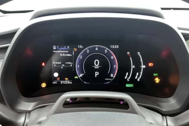 Lexus LBX (2024) thumbnail 5