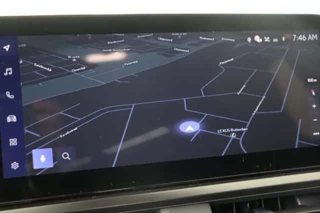 Lexus UX (2025) thumbnail 30