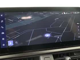 Lexus UX (2025) thumbnail 30