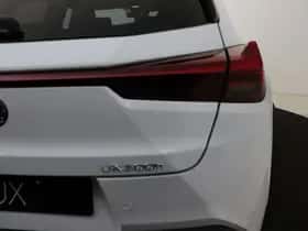 Lexus UX (2025) thumbnail 35