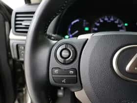 Lexus CT (2016) thumbnail 12