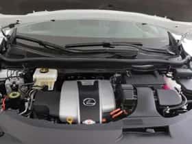 Lexus RX (2019) thumbnail 37