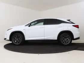 Lexus RX (2017) thumbnail 3
