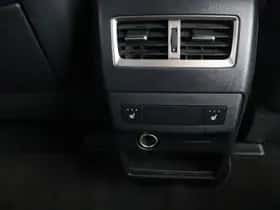 Lexus RX (2017) thumbnail 46