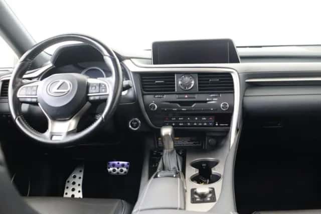 Lexus RX (2017) thumbnail 47