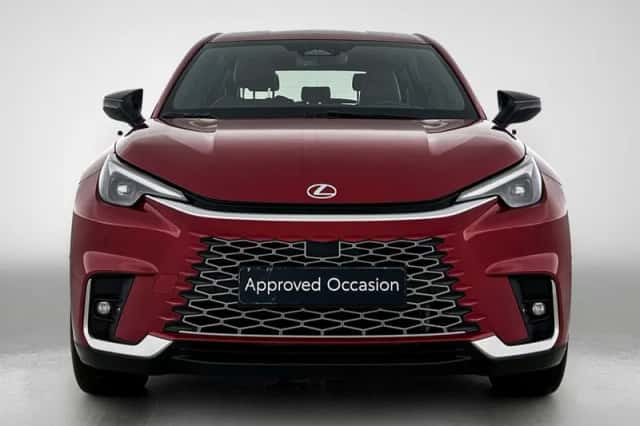 Lexus LBX (2024) thumbnail 19