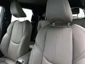 Lexus LBX (2024) thumbnail 29