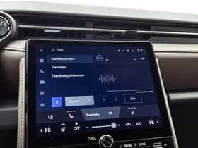 Lexus LBX (2024) thumbnail 7