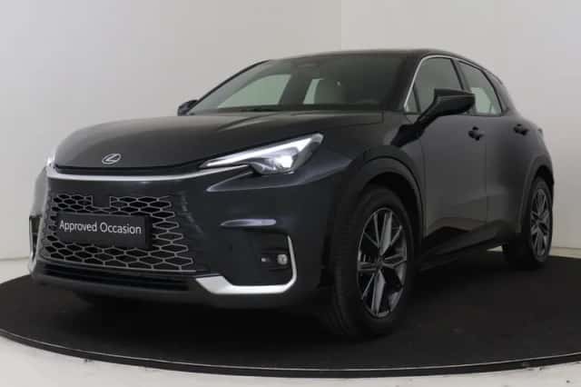 Lexus LBX (2026) thumbnail 1