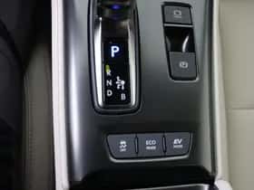 Lexus LBX (2026) thumbnail 21