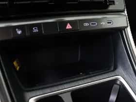 Lexus LBX (2026) thumbnail 23