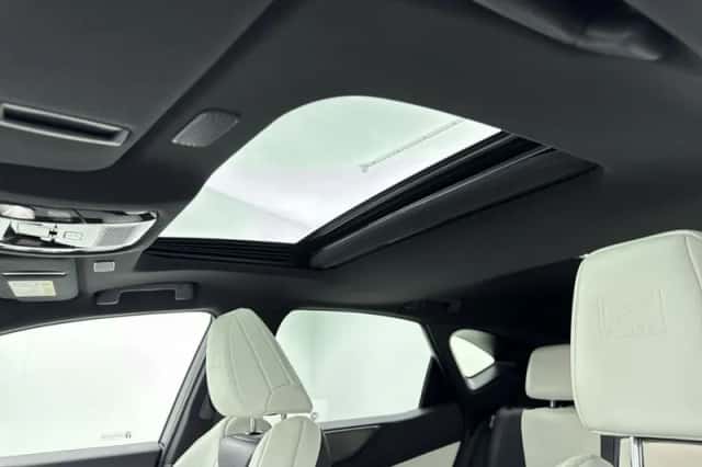 Lexus NX (2024) thumbnail 15