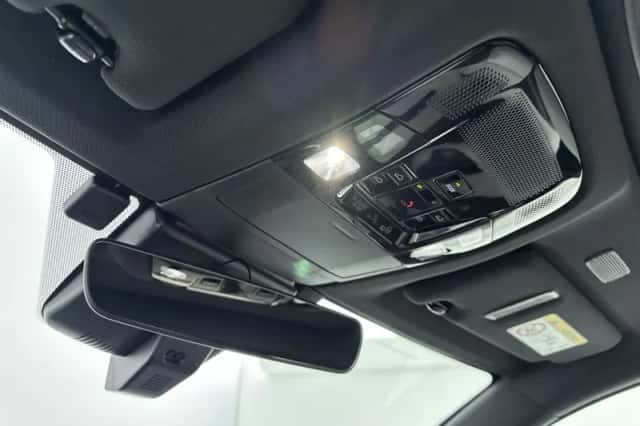 Lexus NX (2024) thumbnail 5