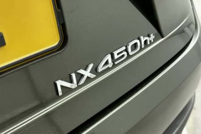 Lexus NX (2024) thumbnail 9