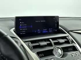 Lexus NX (2021) thumbnail 15
