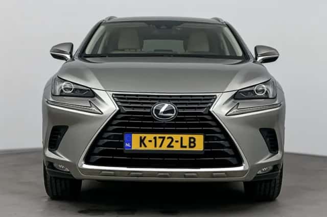 Lexus NX (2021) thumbnail 20