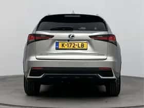 Lexus NX (2021) thumbnail 21