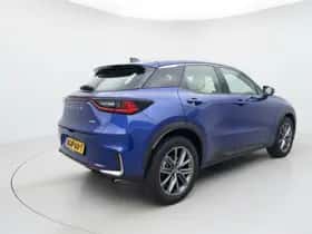 Lexus LBX (2025) thumbnail 2