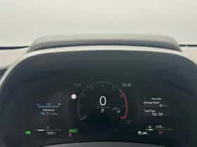 Lexus LBX (2025) thumbnail 12