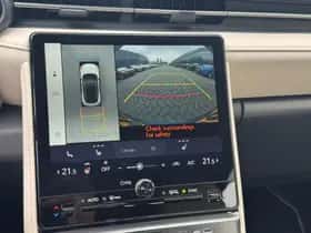 Lexus LBX (2025) thumbnail 17