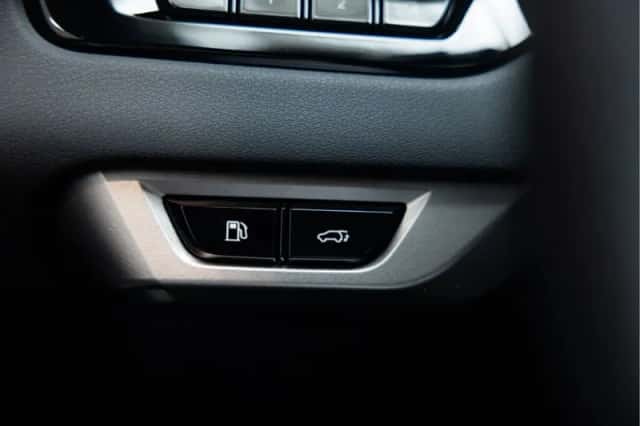 Lexus RX (2024) thumbnail 39