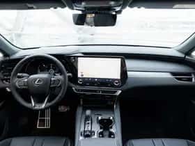 Lexus RX (2024) thumbnail 5