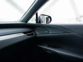 Lexus RX (2024) thumbnail 44