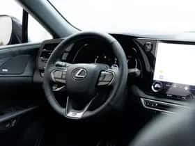 Lexus RX (2024) thumbnail 47