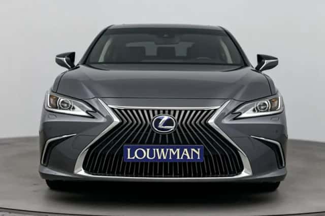 Lexus ES (2021) thumbnail 20
